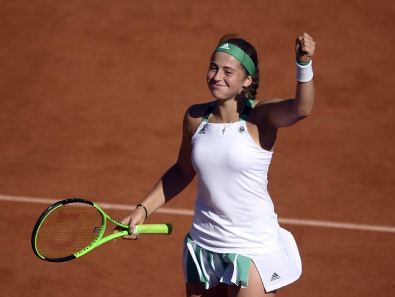 French Open: Jelena Ostapenko Powers Into Final, To Meet Simona Halep