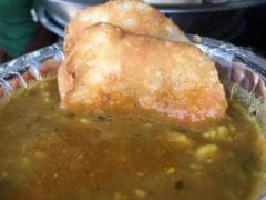 Kachori Wale at Hanuman Mandir (Anil Kachori Wale): The Iconic 40 Year-Old Kachori Corner of Central Delhi Kachori Wale at Hanuman Mandir (Anil Kachori Wale): The Iconic 40 Year-Old Kachori Corner of Central Delhi