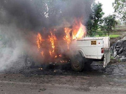 महाराष्ट्र : साल भर से सुलग रहा कल्याण का नेवाली इलाका किसानों के गुस्से से भभक उठा महाराष्ट्र : साल भर से सुलग रहा कल्याण का नेवाली इलाका किसानों के गुस्से से भभक उठा