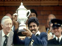 भारतीय क्रिकेट की सुनहरी यादें, जब 60-60 ओवर के मैच में 183 रन बनाकर वर्ल्ड चैंपियन बनी थी कपिल की टीम.. भारतीय क्रिकेट की सुनहरी यादें, जब 60-60 ओवर के मैच में 183 रन बनाकर वर्ल्ड चैंपियन बनी थी कपिल की टीम..