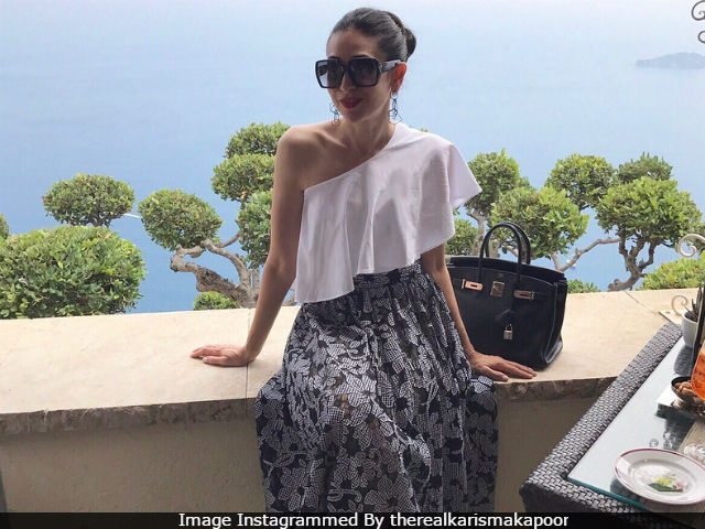 On Karisma Kapoor's Birthday, Karan Johar, Malaika Arora Post Wishes