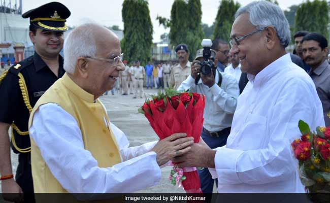 West Bengal Governor Keshri Nath Tripathi Takes Oath As Bihar Governor