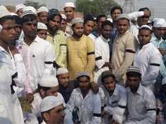 जुनैद की हत्या का विरोध : खन्दावली में लोगों ने काली पट्टी बांधकर पढ़ी नमाज, ईद नहीं मनाई
