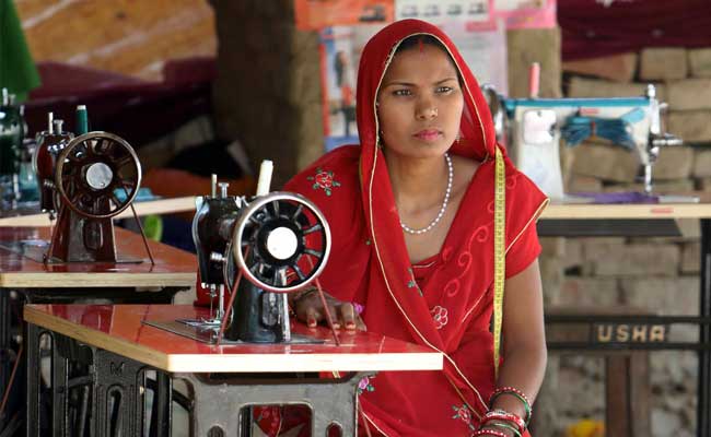 Here's How Lajjawati From Uttar Pradesh Is Battling Gender Inequalities Here's How Lajjawati From Uttar Pradesh Is Battling Gender Inequalities