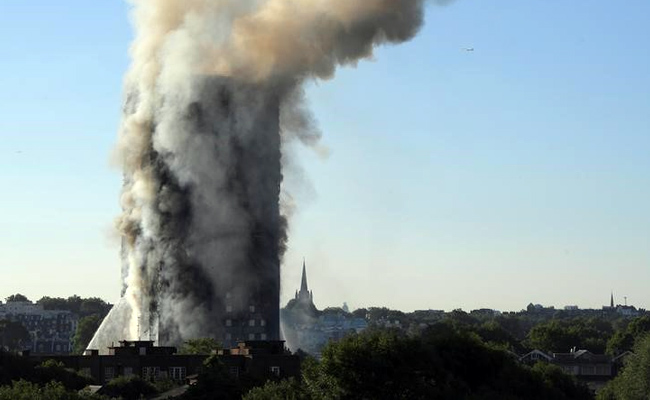 Massive London Fire, 30 Hospitalized, Many Still Trapped On Upper Floors