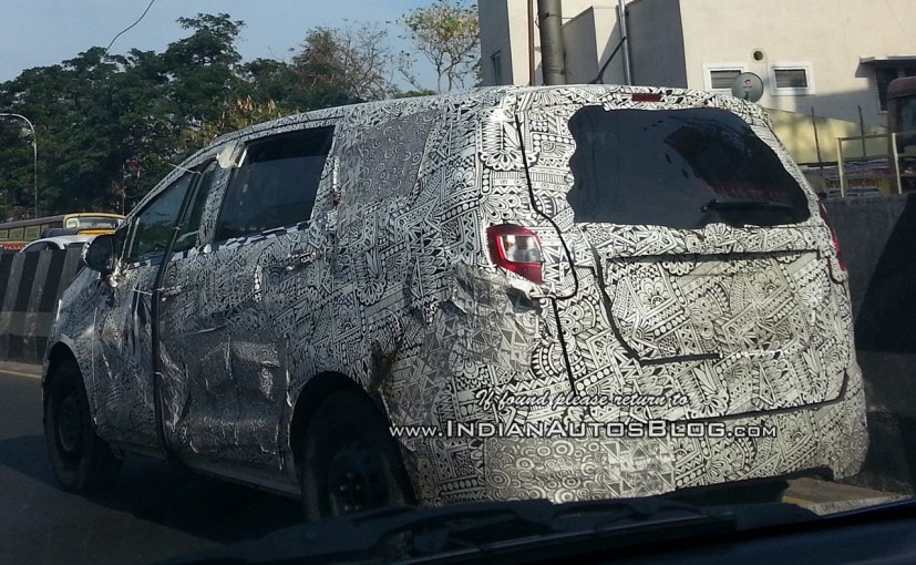 mahindra u321 spied