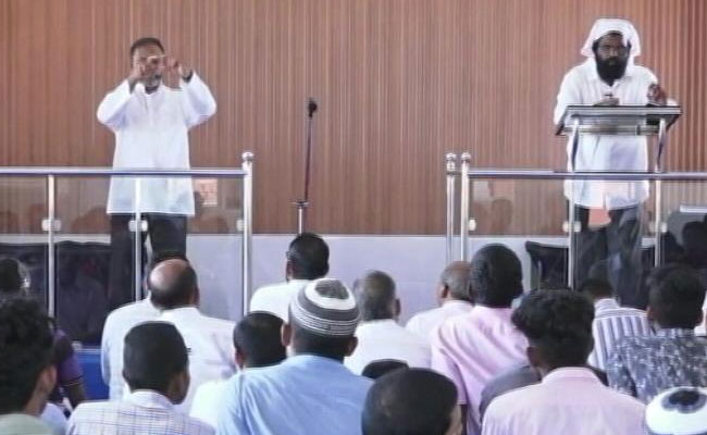 A Kerala Mosque Offers Prayers In Sign Language For The Differently Abled