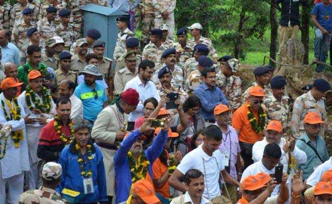 उत्तराखंड से परंपरागत रास्ते से कैलाश मानसरोवर यात्रा जारी, डेढ़ सौ यात्री गए