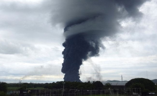 Fire Breaks Out At Mexico's Top Refinery, Nine Injured