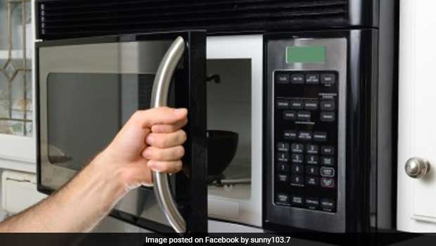 10 Brilliant Microwave Hacks that Will Make Your Life A Lot Easier