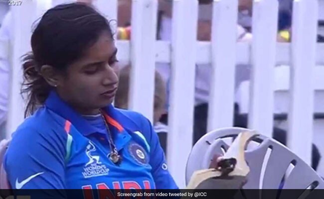 महिला क्रिकेट : टीम इंडिया की 'कैप्टन कूल' मिताली ने खोला 'राज', बल्लेबाजी से पहले क्यों पढ़ रहीं थीं किताब, Video