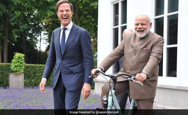 modi mark rutte cycle