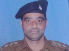 Avoid Eid Prayers In Public, Cops Advised After Srinagar Officer's Killing