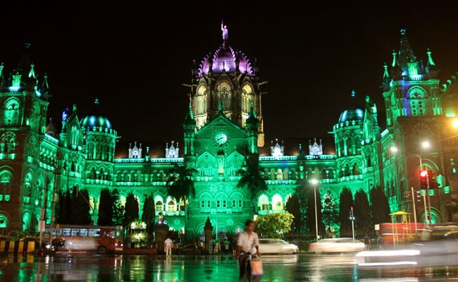 SBI Announces 10 Crores For Restoration Of Mumbai's Iconic Shivaji Terminus