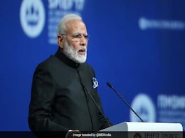 पिछले 70 सालों में भारत-रूस संबंध लगातार मजबूत हुए हैं : प्रधानमंत्री नरेंद्र मोदी पिछले 70 सालों में भारत-रूस संबंध लगातार मजबूत हुए हैं : प्रधानमंत्री नरेंद्र मोदी