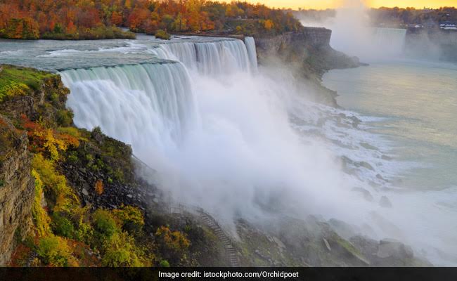 One-Time Niagara Falls Survivor Dies After Apparent Repeat Stunt