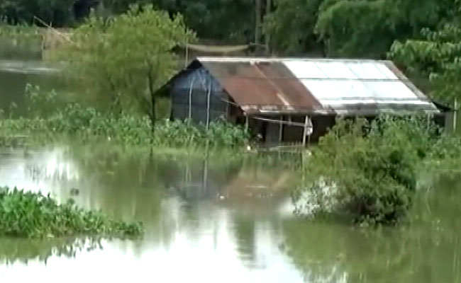 In Assam Floods, Villages Submerged For A Month, Little Government Help In Assam Floods, Villages Submerged For A Month, Little Government Help
