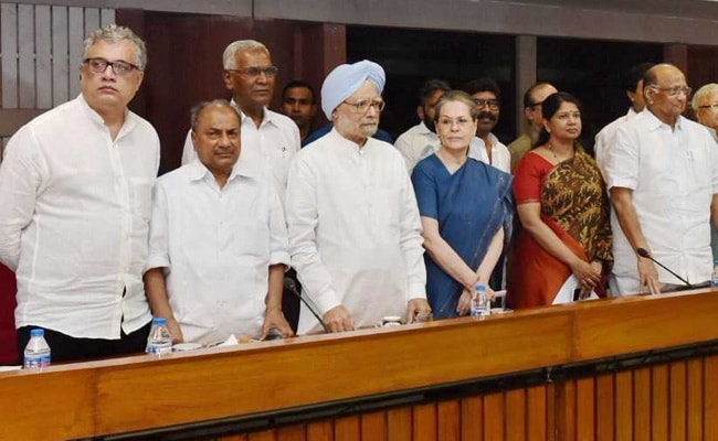 At Sonia Gandhi's Dinner For Opposition, Anti-BJP Front Is Main Course