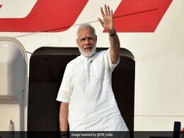 पीएम नरेंद्र मोदी और मनमोहन सिंह ने कितने विदेश दौरे किए? जानकारी देने से पीएमओ का इनकार पीएम नरेंद्र मोदी और मनमोहन सिंह ने कितने विदेश दौरे किए? जानकारी देने से पीएमओ का इनकार
