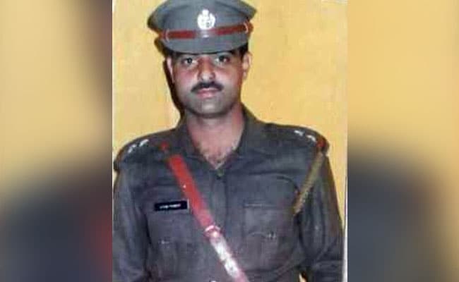 20 Arrested In Police Officer Ayub Pandith's Killing By A Mob In Srinagar