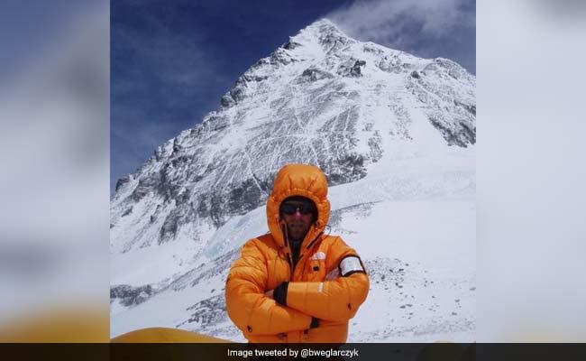 Nepal To Deport Polish Everest Climber After Illegal Tibet Crossing