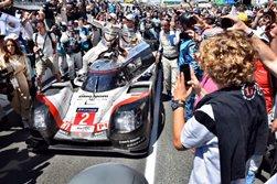 Porsche Takes A Third Consecutive Win At 24 Hours Of Le Mans 2017 Porsche Takes A Third Consecutive Win At 24 Hours Of Le Mans 2017