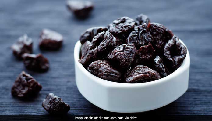 prunes help curing constipation