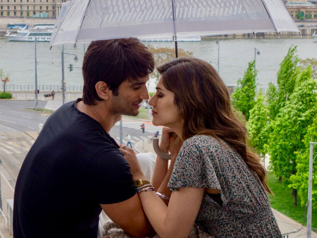 Kriti Sanon And Sushant Singh Rajput Reveal A Little Secret About Each Other