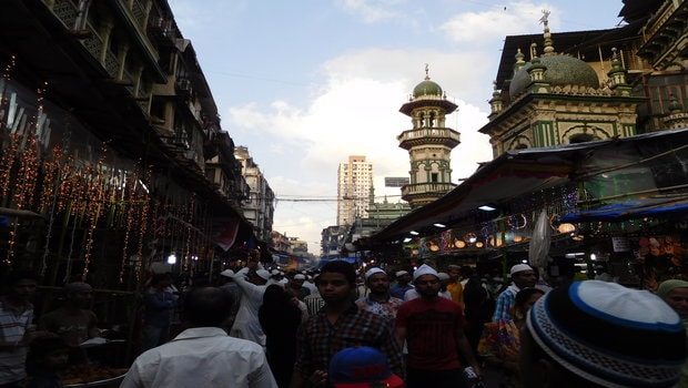 Ramzan Food Trail at Mumbai's Mohammed Ali Road: 7 Places Not to Be Missed