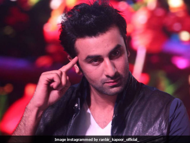 Ranbir Kapoor, Before You Rush To Shah Rukh Khan's House, Check Twitter