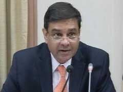 RBI Keeps Repo Rate Unchanged; Cuts SLR, Lowers GDP Projection