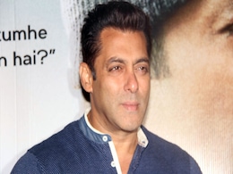 19 साल बाद सलमान खान ने खोला राज, बताया पहली बार क्यों हुए थे शर्टलेस 19 साल बाद सलमान खान ने खोला राज, बताया पहली बार क्यों हुए थे शर्टलेस