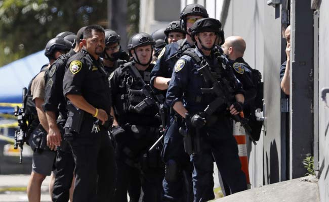 Shooting At San Francisco Warehouse Kills 4, Including Gunman: Report