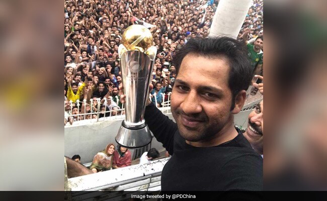पाकिस्‍तान टीम को चैंपियंस ट्रॉफी में विजेता बनाने का सरफराज अहमद को मिला 'सबसे बड़ा' इनाम...