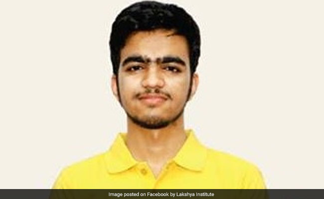 IIT JEE Topper Sarvesh Mehtani: Watching Cartoons, Listening To Music Acted As Stress-Buster