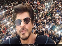 फिल्म इंडस्ट्री में 25 साल पूरे होने पर शाहरुख खान बोले- मुझे झेलने के लिए धन्यवाद फिल्म इंडस्ट्री में 25 साल पूरे होने पर शाहरुख खान बोले- मुझे झेलने के लिए धन्यवाद