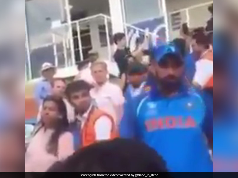 Dhoni Steps In As Shami Loses Cool Over 'Baap Kaun Hai' Taunt From Pakistani Fan