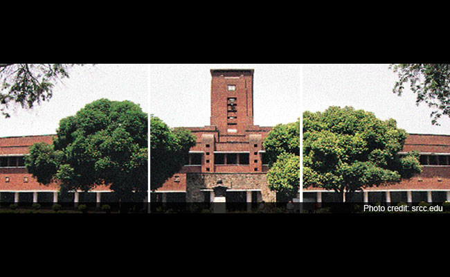 DU UG Admission 2017: SRCC Releases Second Cut-Off, 0.25 Dip For BCom Honours