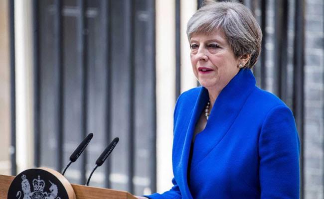 British Prime Minister Theresa May Apologises To Own Lawmakers For French Election 'Mess'