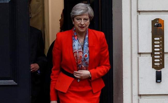 Theresa May Moves To Form Government As UK Election Ends Inconclusive