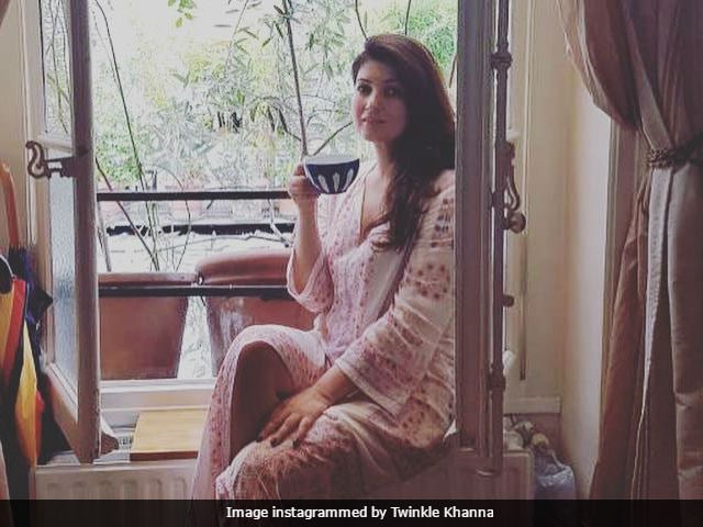 Twinkle Khanna Actress Xxx Video - Sunoji, Twinkle Khanna Posted About Peacock Sex. You Should Read