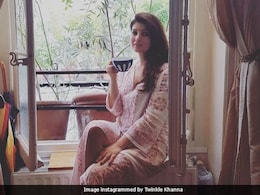 <i>Sunoji</i>, Twinkle Khanna Posted About Peacock Sex. You Should Read <i>Sunoji</i>, Twinkle Khanna Posted About Peacock Sex. You Should Read