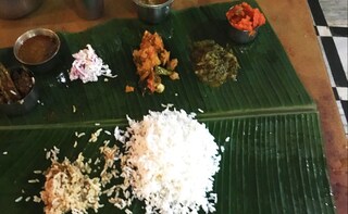 Velu Military Hotel: Feast on Chettinad Food at This Iconic Chennai Eatery