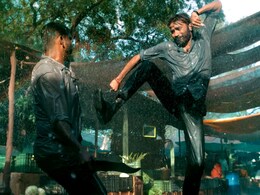 अमिताभ बच्चन ने किया काजोल और धनुष की फिल्म 'वीआईपी 2' का टीज़र रिलीज़ अमिताभ बच्चन ने किया काजोल और धनुष की फिल्म 'वीआईपी 2' का टीज़र रिलीज़