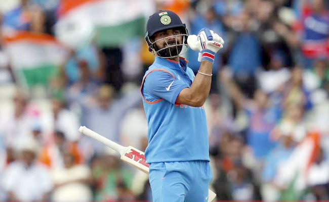 विराट कोहली ने यादगार पारी खेलने के बाद दी थी पिता को मुखाग्नि