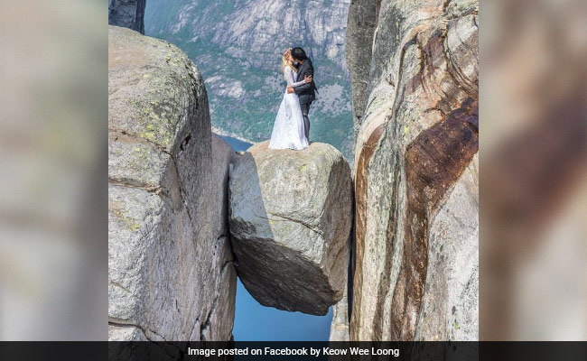 Newlyweds Travel The World For One-Of-A-Kind Wedding Photos