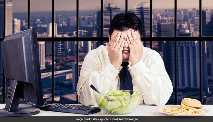 Work Habits That Make Us Gain Weight