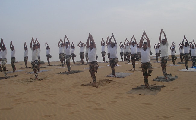विश्व योग दिवस : सरहद से लेकर समंदर तक योग ही योग, सेना के जवान करेंगे योगाभ्यास