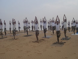 विश्व योग दिवस : सरहद से लेकर समंदर तक योग ही योग, सेना के जवान करेंगे योगाभ्यास विश्व योग दिवस : सरहद से लेकर समंदर तक योग ही योग, सेना के जवान करेंगे योगाभ्यास