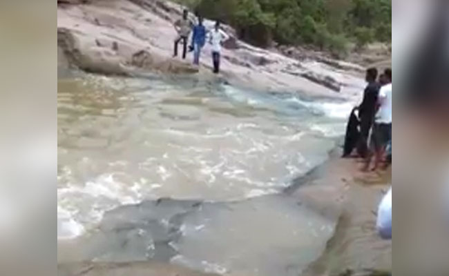 2 Telangana Men Drown In Kuntala Waterfall. They Were Clicking Selfies